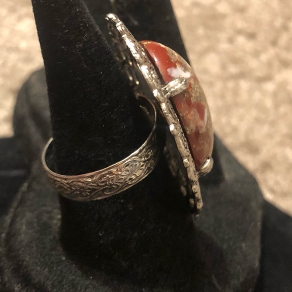 Adjustable Vintage Ring - Picture 3 of 6